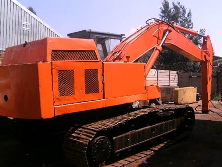 Uh083 Hitachi Excavators